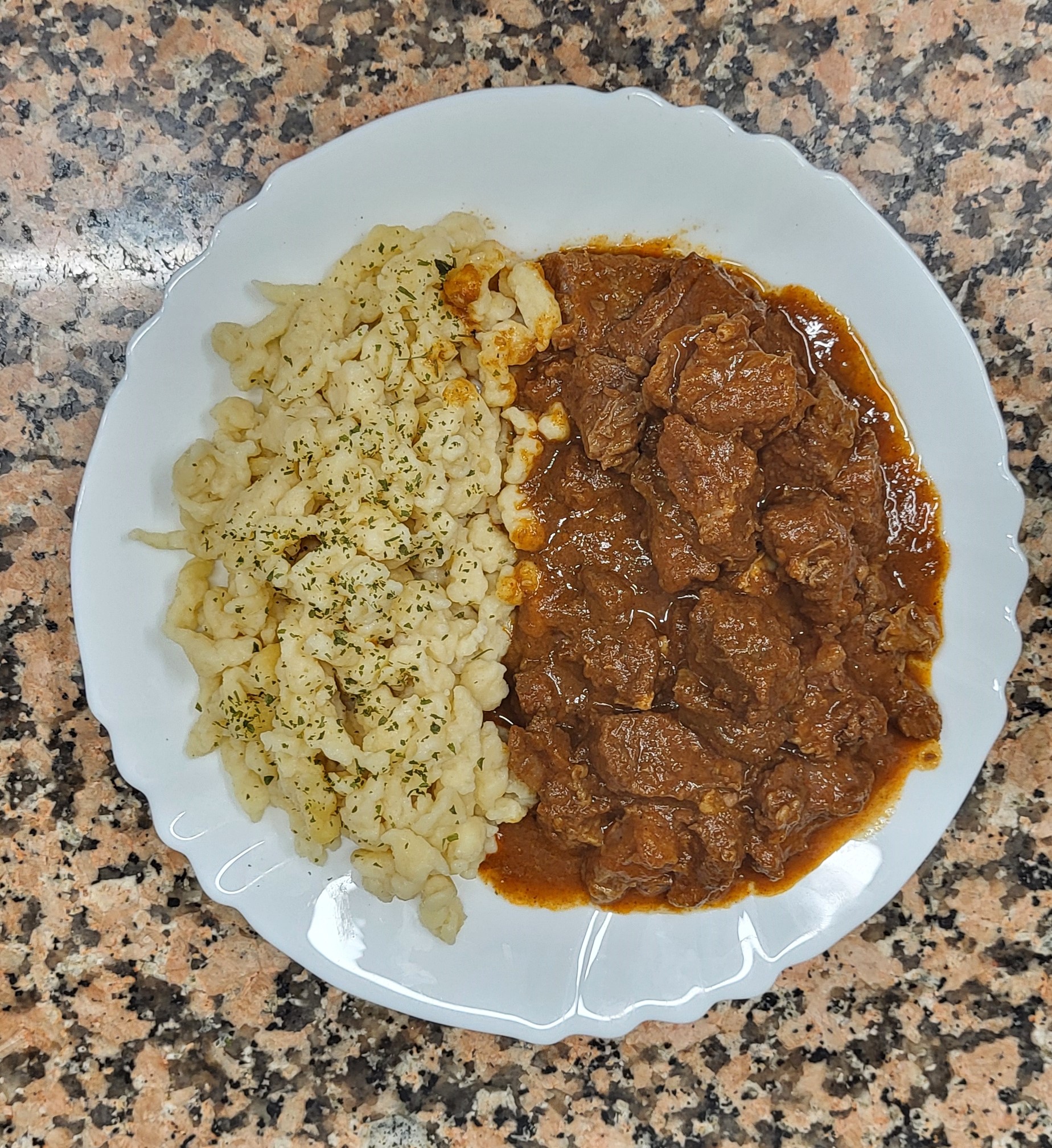 Borjú pörkölt